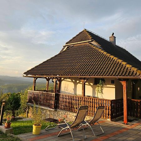 Вилла Cozy House Zivko With Balcony Плитвицкие озёра Экстерьер фото